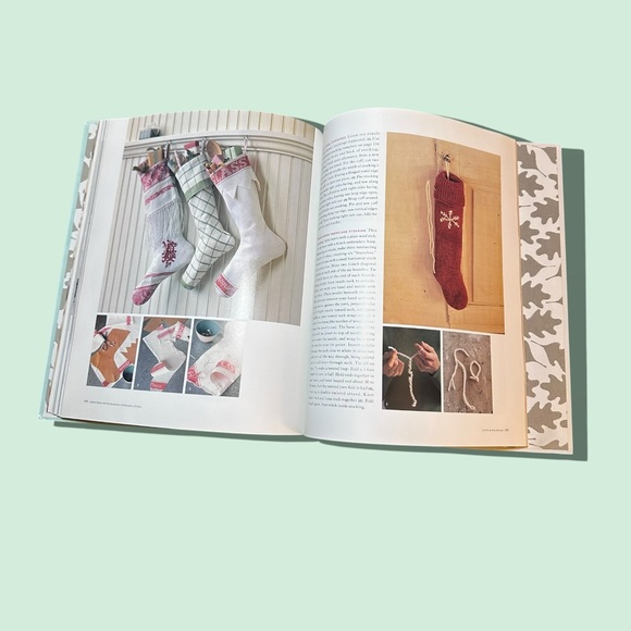 Christmas With Martha Stewart Living - Hardcover By Stewart, Martha - VERY GOOD - Picture 5 of 6